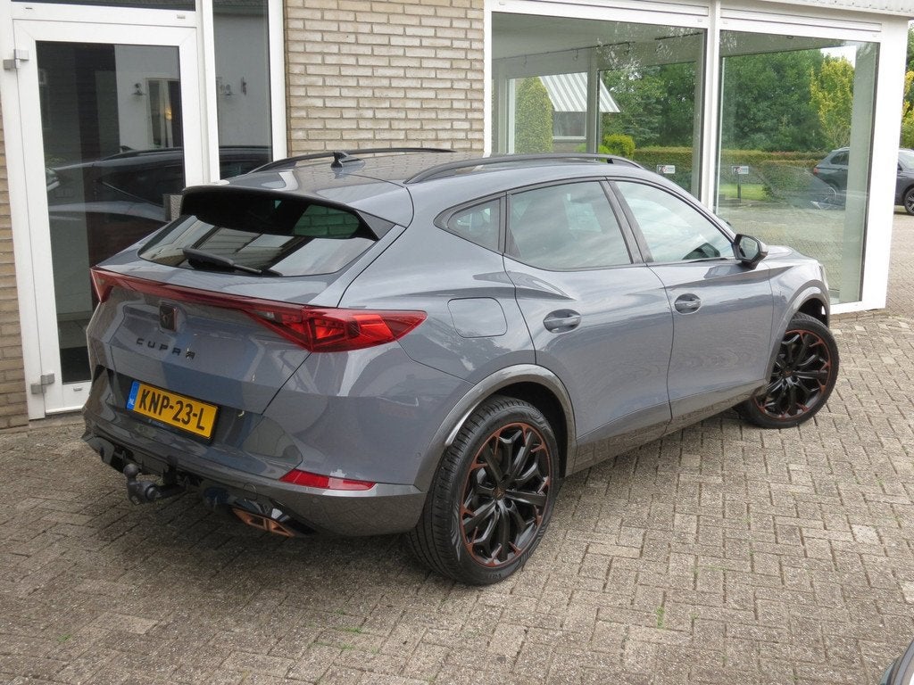 Cupra Formentor 1.4 e-Hybrid VZ 245 Copper Edition Trekhaak|, Auto's, Cupra, Gebruikt, 4 cilinders, Formentor, Leder en Stof