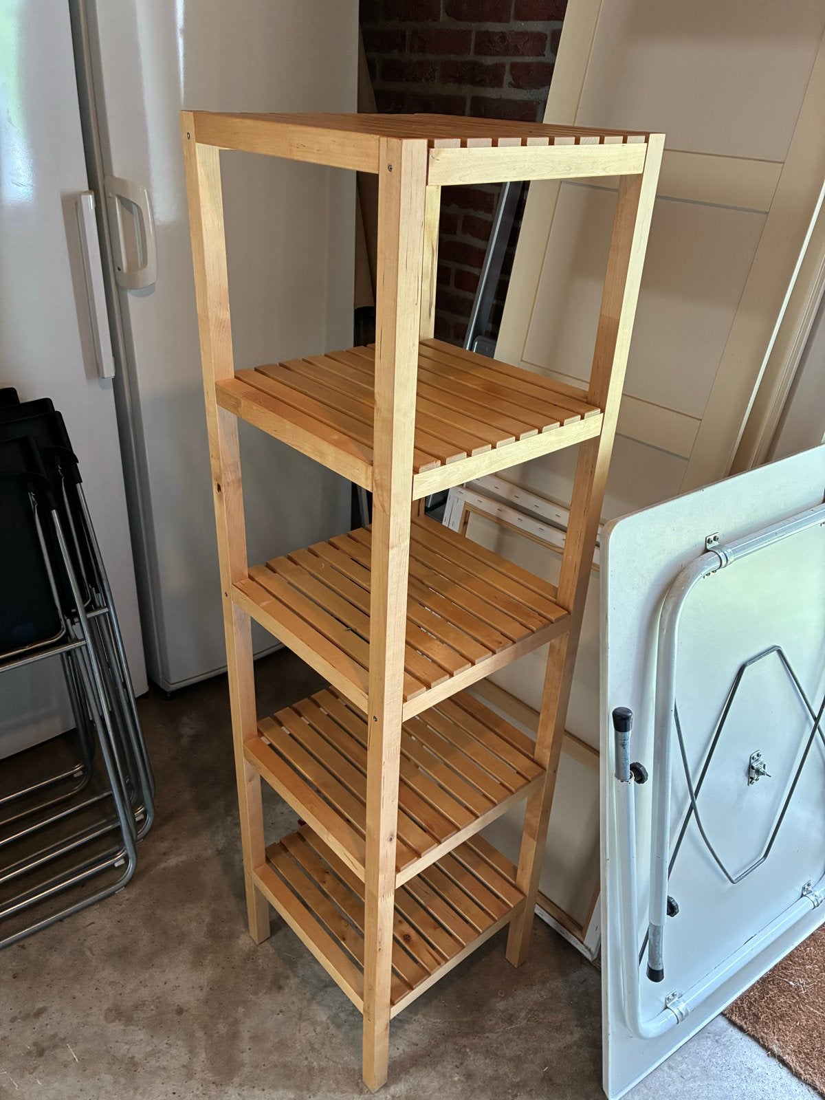 Ikea houten handdoekenrek / opbergrek, Ophalen, Zo goed als nieuw
