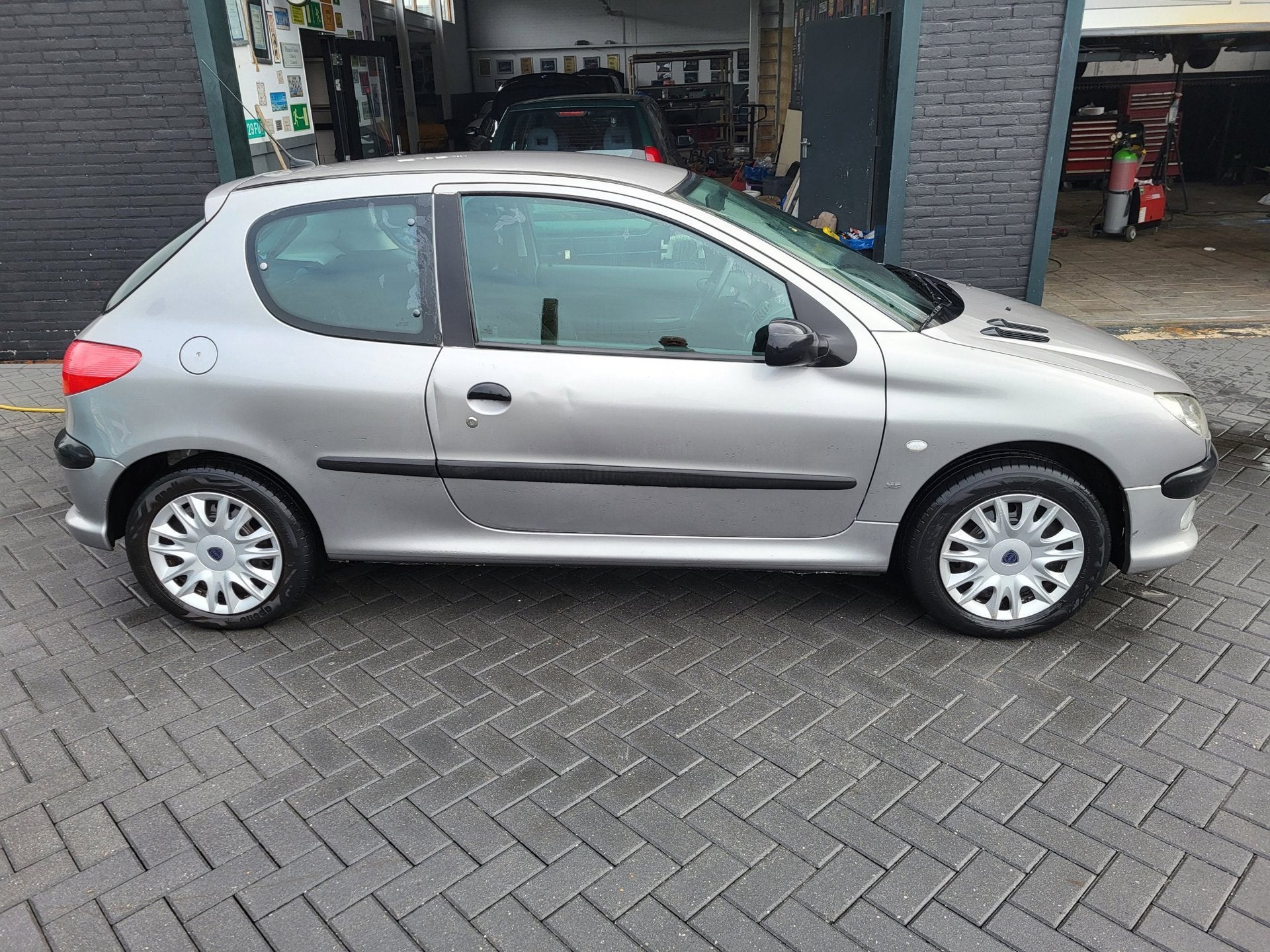 Peugeot 206 1.4 XS 3drs, foto 4
