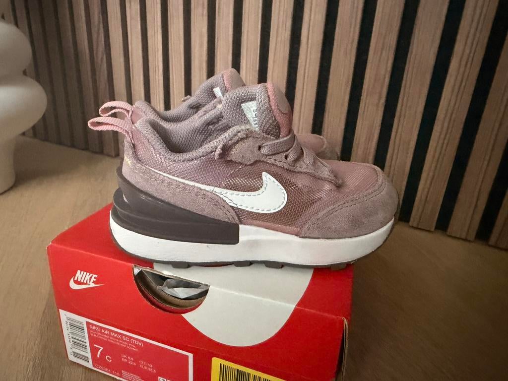 Luxe Nike Air Max SC peutersneakers in maat 7C (23,5), Kinderen en Baby's, Kinderkleding | Schoenen en Sokken, Jongen of Meisje