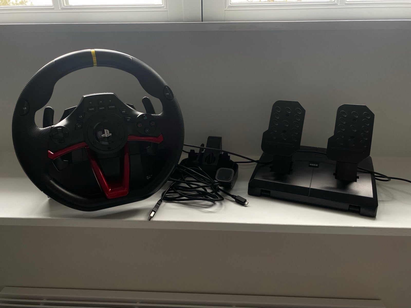 Hori Wireless RWA Racing Wheel Apex voor PS4/PS5/PC, Verzenden, PlayStation 4, Zo goed als nieuw, Stuur of Pedalen