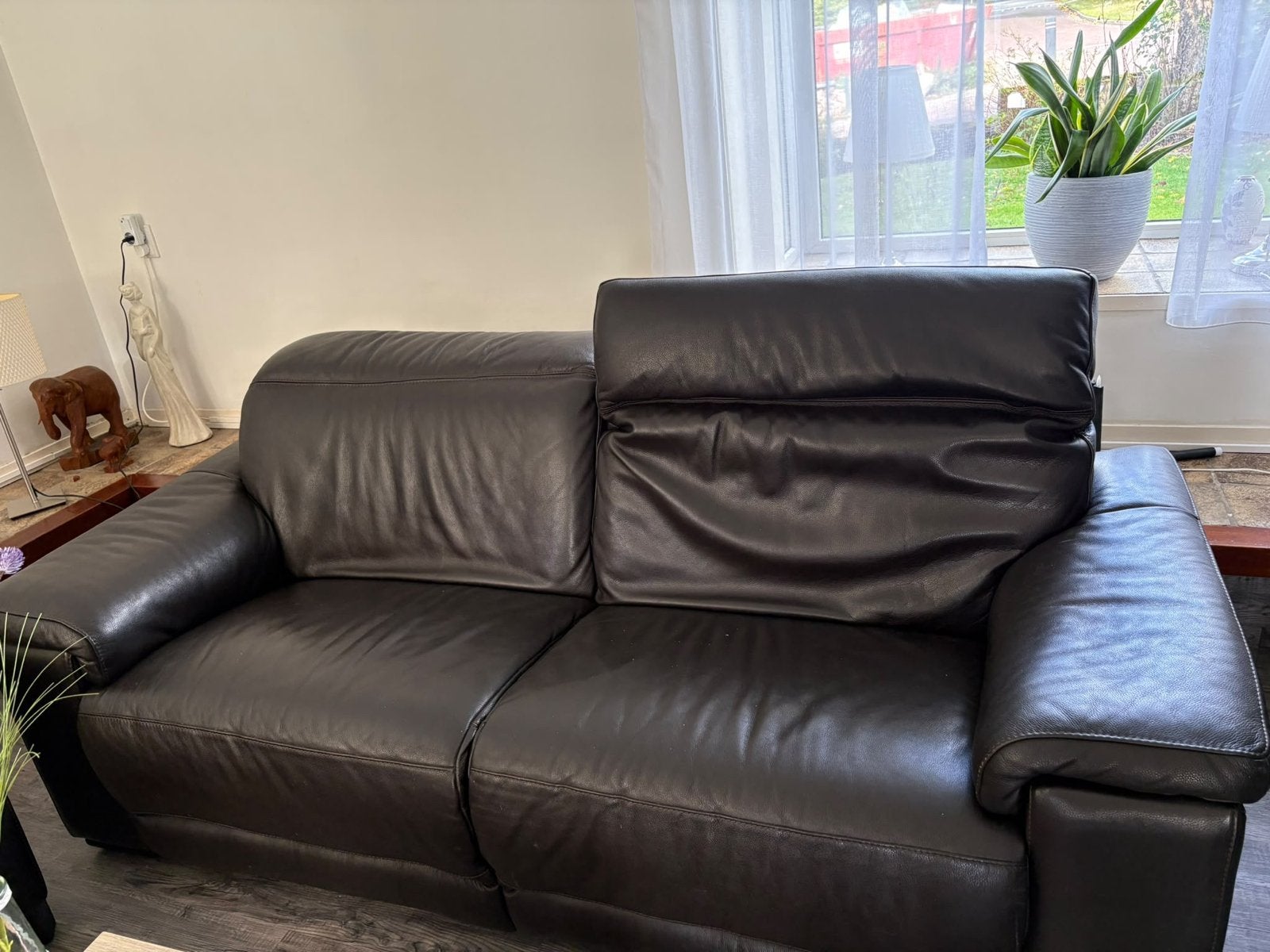 Leren bank (220x90cm) met 2 leren stoelen, Huis en Inrichting, Ophalen, Gebruikt, Driepersoons, Rechte bank