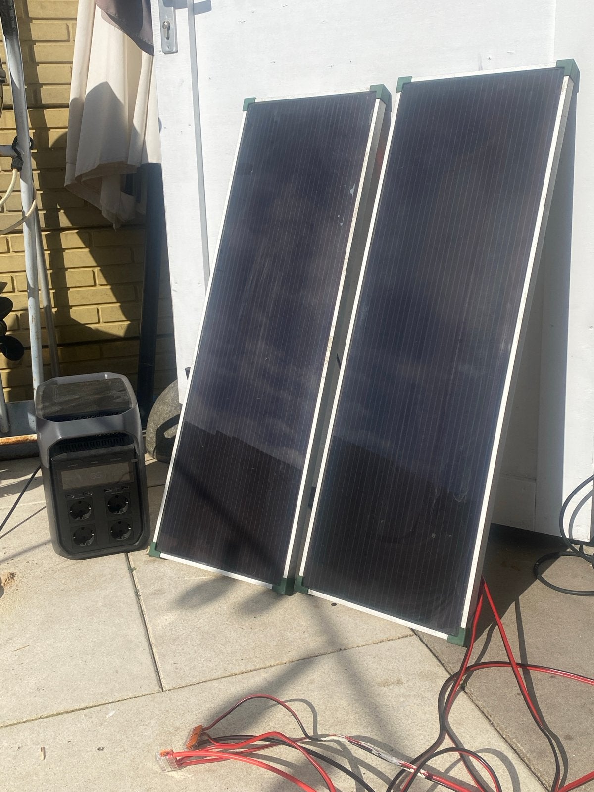 2x Zonnepaneel Off-Grid Camping - 12W per paneel, Ophalen of Verzenden, Gebruikt