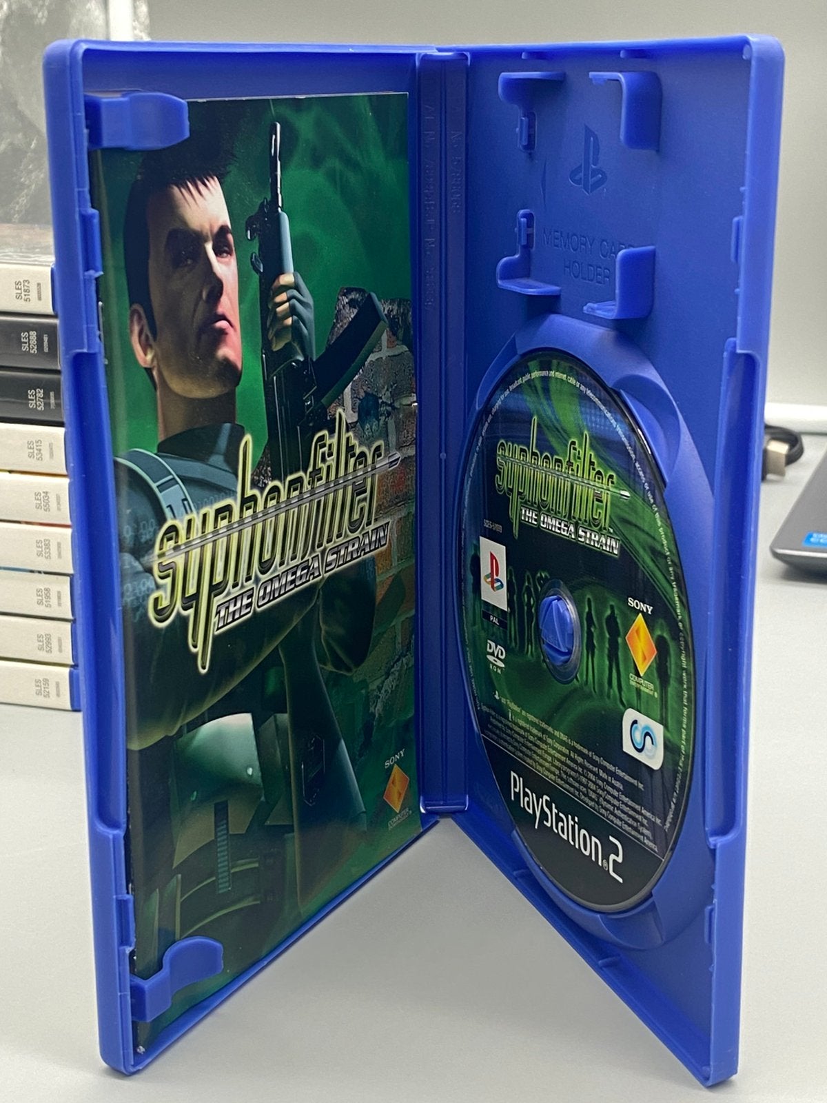 Syphon Filter: The Omega Strain – PlayStation 2 PS2 Compleet, Shooter, 1 speler, Ophalen of Verzenden, Www.sony.com