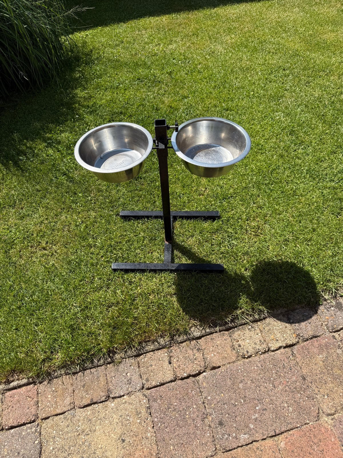 Hoge standaard beezteez honden voer bakken, Ophalen, Gebruikt