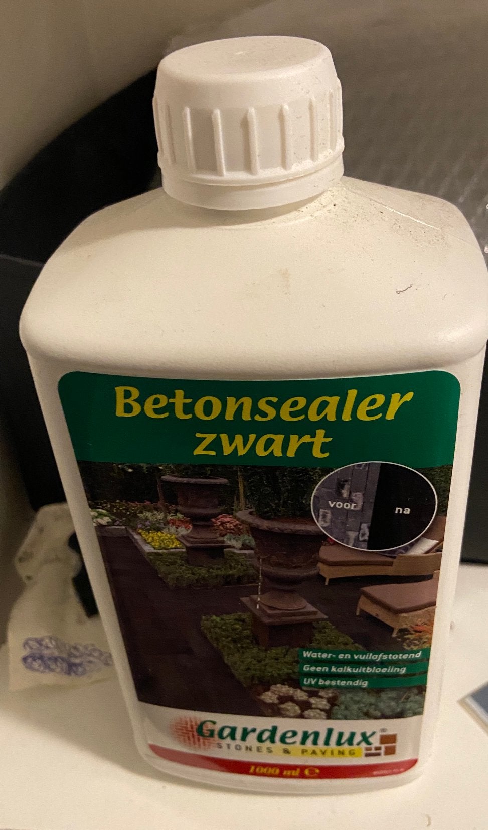 8 flessen van 1 liter zwarte betonsealer Gardenlux, Doe-het-zelf en Verbouw, 5 tot 10 liter, Ophalen of Verzenden, Nieuw, Zwart