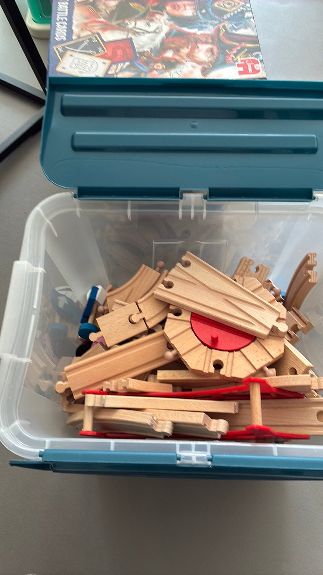 Speeltreinbaan hout, Kinderen en Baby's, Speelgoed | Houten speelgoed, Ophalen, Zo goed als nieuw