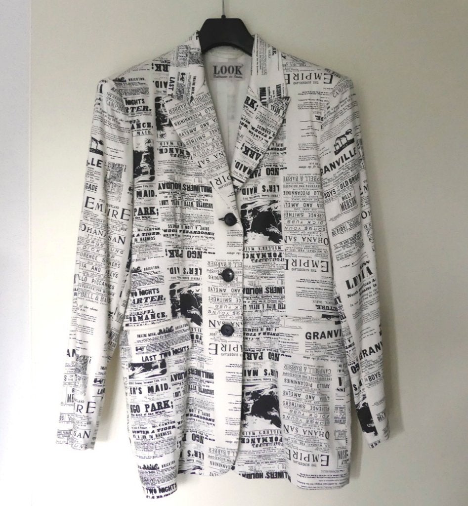 Look blazer crème krantenprint colbert jasje maat 40, Maat 38/40 (M), Zwart, Ophalen of Verzenden, Zo goed als nieuw