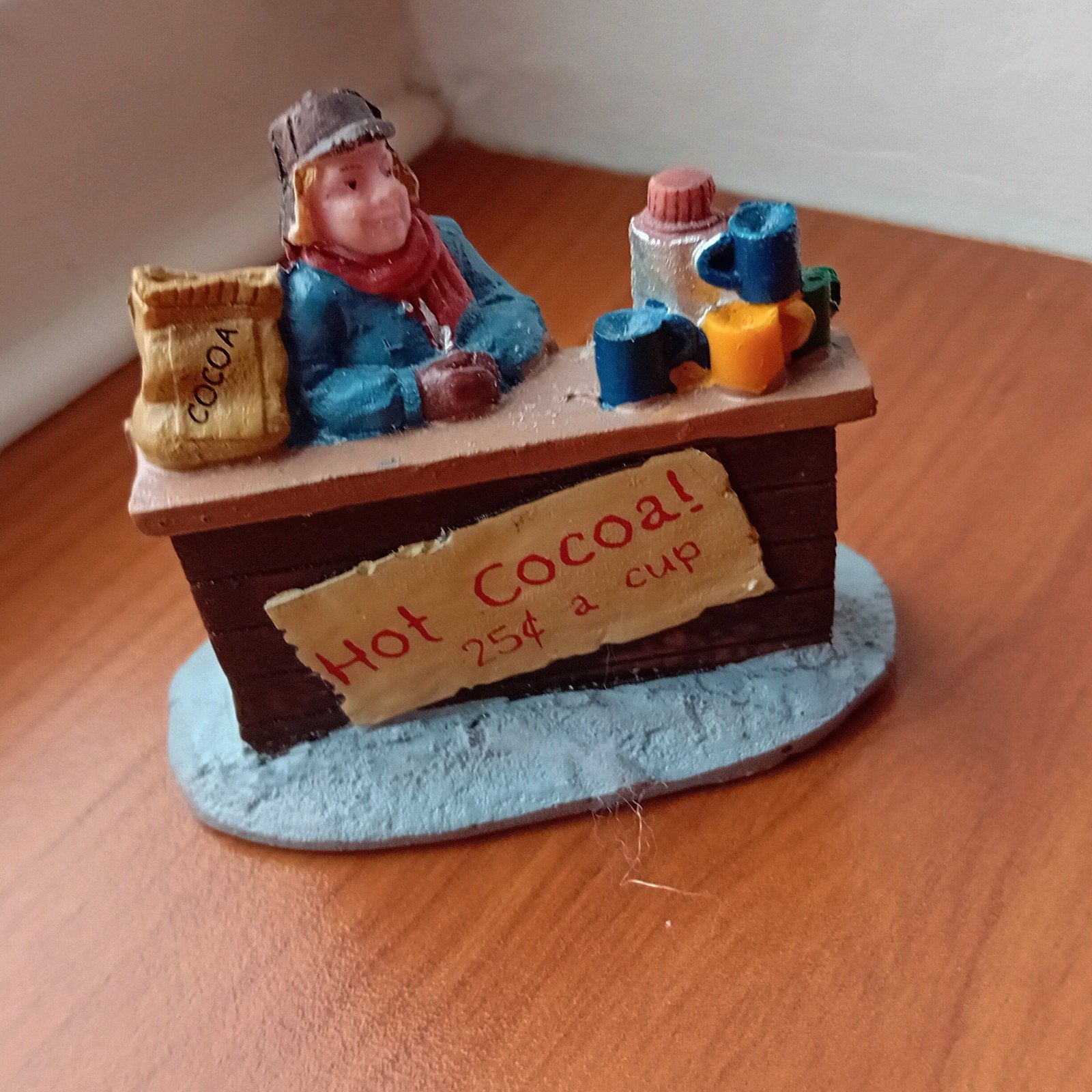 Lemax Hot Chocolate Stand,  retired, Lemax figuur Kerstdorp, Ophalen of Verzenden