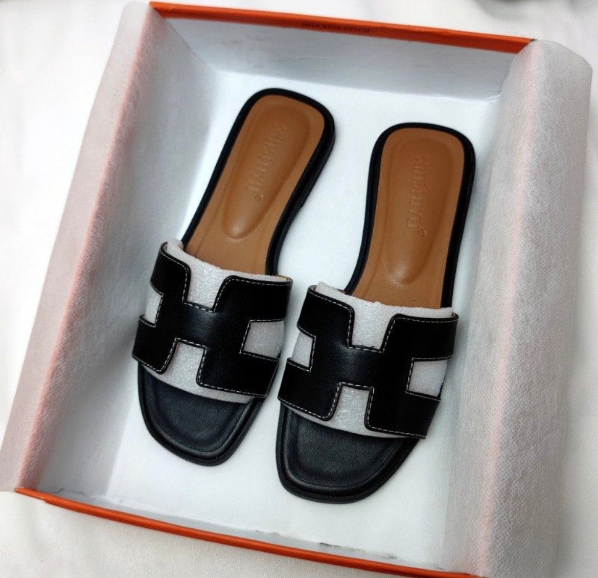 Luxe vrouwen slippers, Ophalen, Zo goed als nieuw, Meisje, Schoentjes