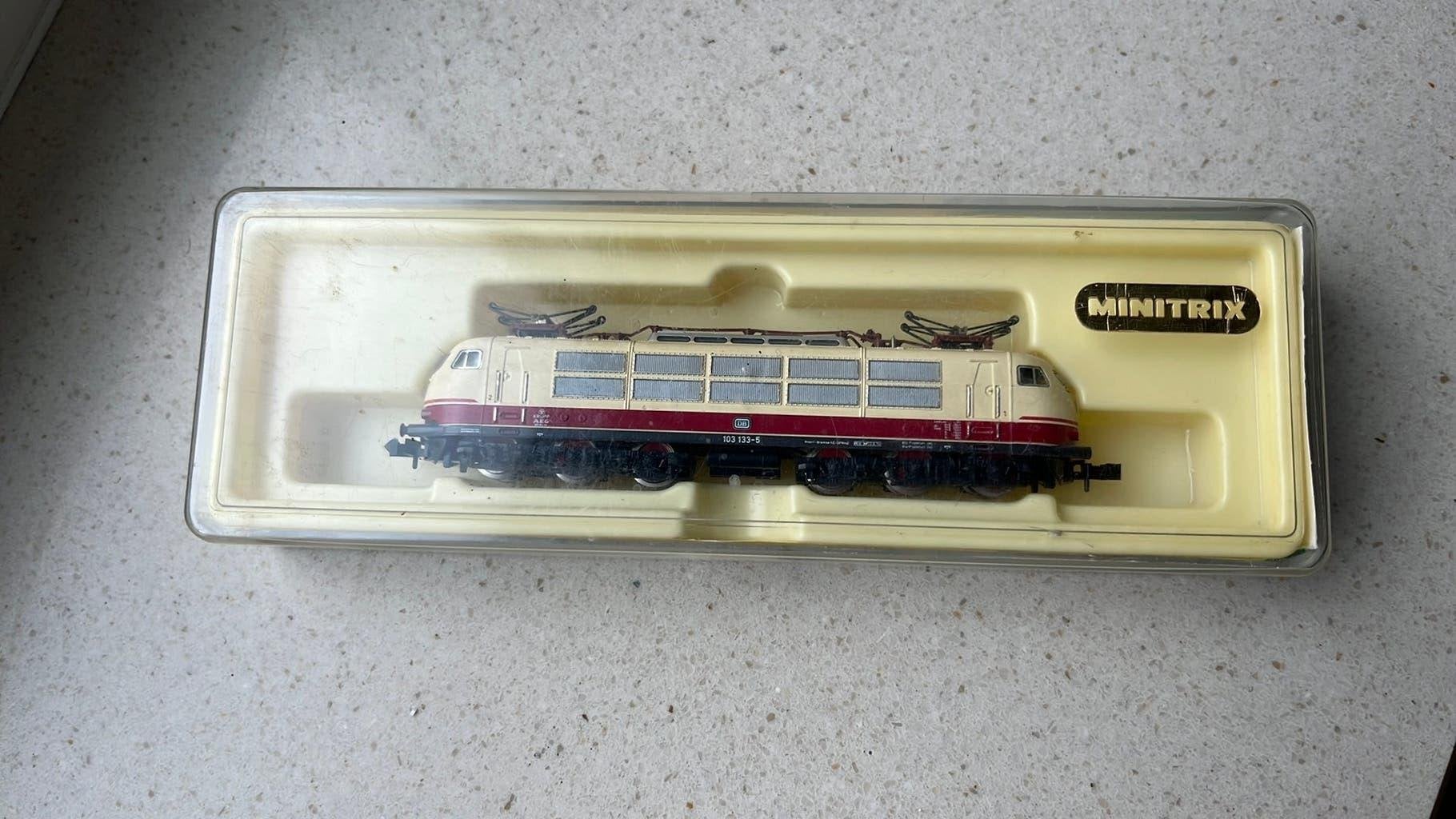 Minitrix N 2057 E-locomotief.zie omschrijving, Overige merken, Ophalen of Verzenden, Zo goed als nieuw, Gelijkstroom