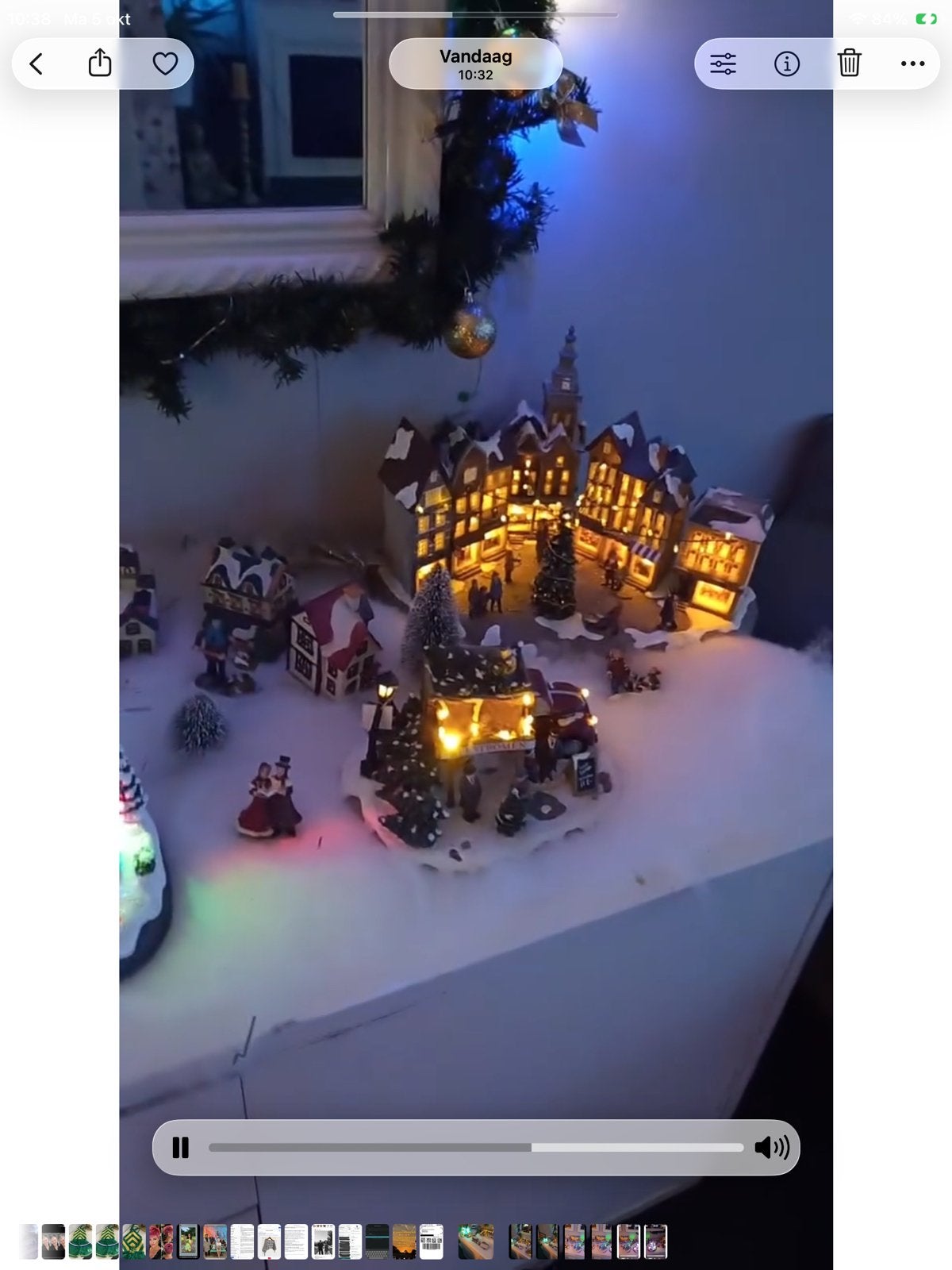Compleet kerstdorp met bewegende items, Ophalen, Zo goed als nieuw