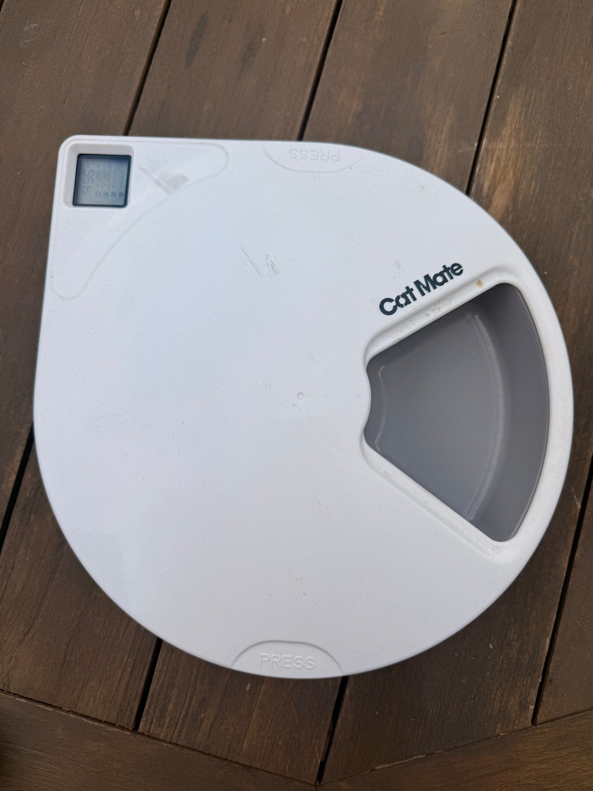Cat Mate 365 automatische feeder, Ophalen