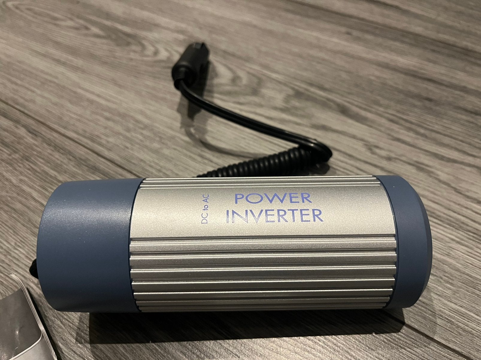 Omvormer met usb - 12v naar 230v - Nieuw, Ophalen, Nieuw