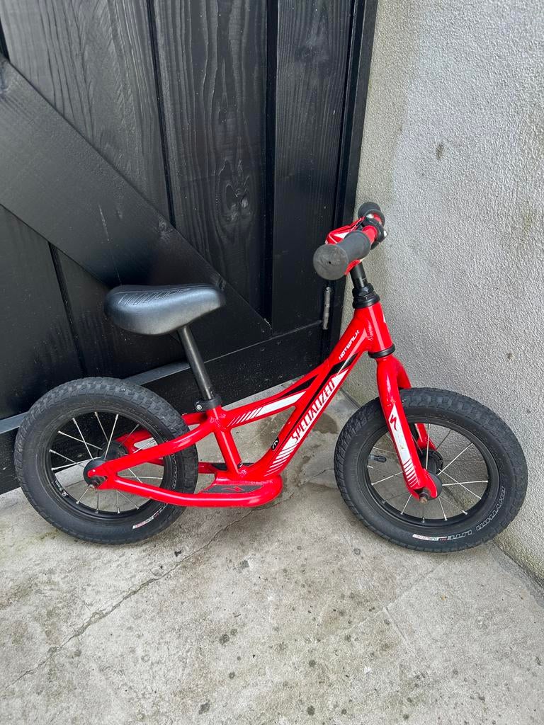 Specialized Hot Walk - prma loopfiets !!!, Fietsen en Brommers, Fietsen | Kinderfietsjes, Ophalen, Gebruikt, Minder dan 16 inch
