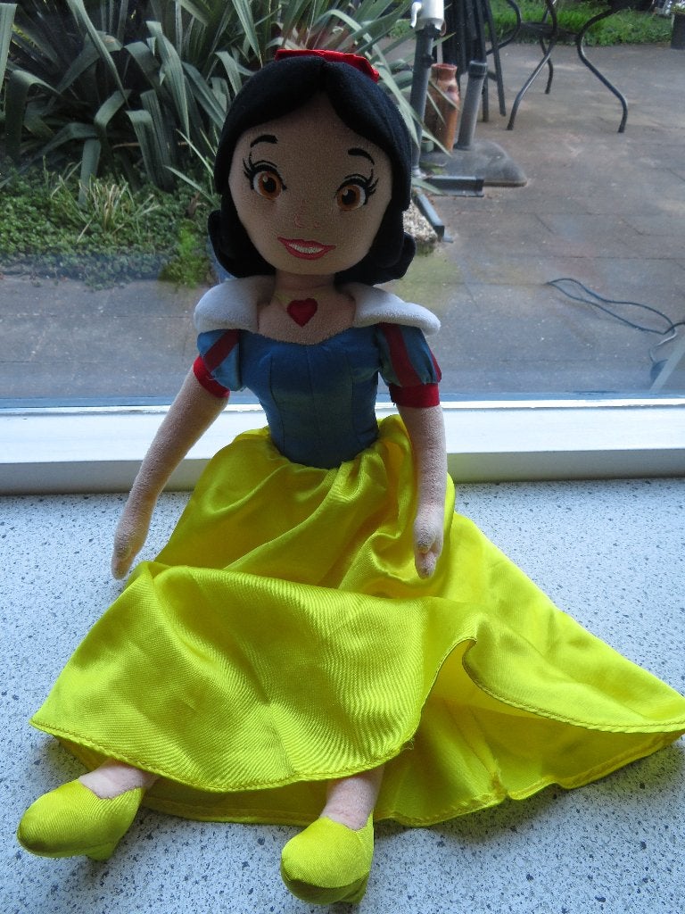 Disney Sneeuwwitje zachte pop merk Nicotoy AH, Disney, Overige typen, Ophalen of Verzenden, Zo goed als nieuw
