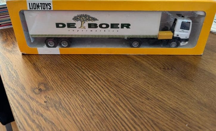 Lion Toys DAF vrachtwagen De Boer Supermarkten' in doos 1:50, Overige merken, 1:50 of kleiner, Nieuw, Ophalen of Verzenden