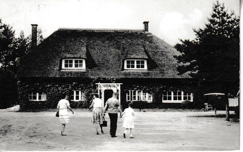 BENNEKOM - 1965 - KAMPEER- en BUNGALOWBEDRIJF De DIKKENBERG, Ophalen of Verzenden, 1960 tot 1980, Gelopen, Gelderland