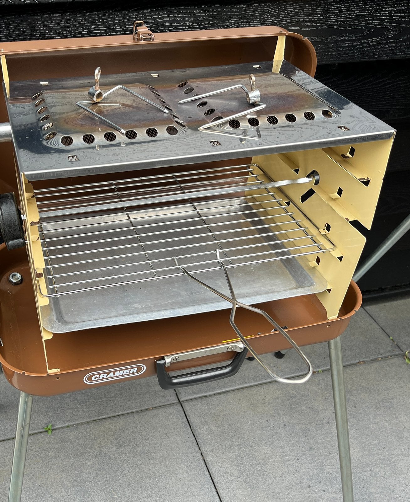 Cramer gas grille bbq barbecue gaskookplaat kooktoestel, Ophalen, Gebruikt