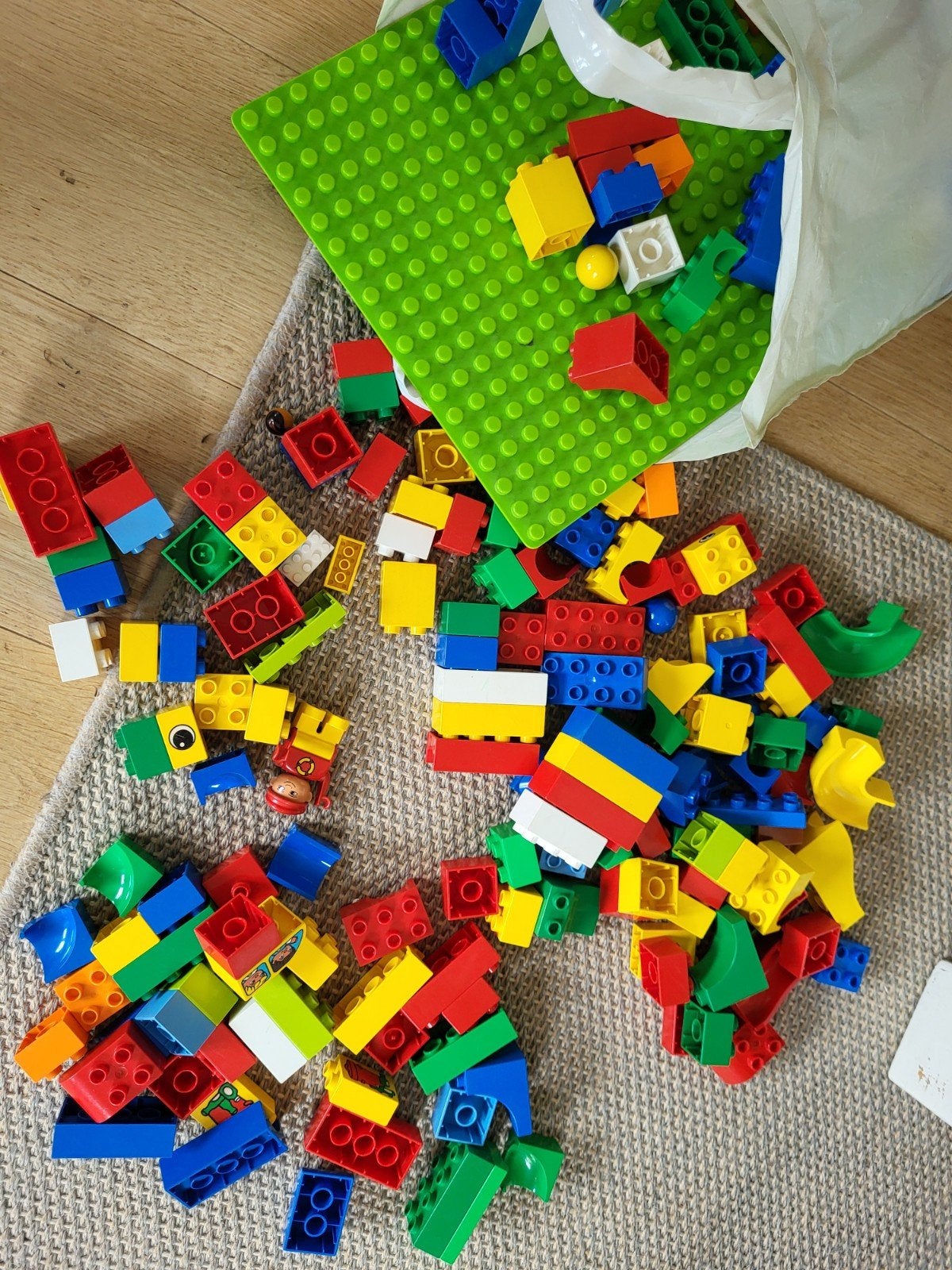 Grote zak Duplo met knikkerbaan onderdelen, Ophalen, Gebruikt, Inclusief extra onderdelen, Duplo