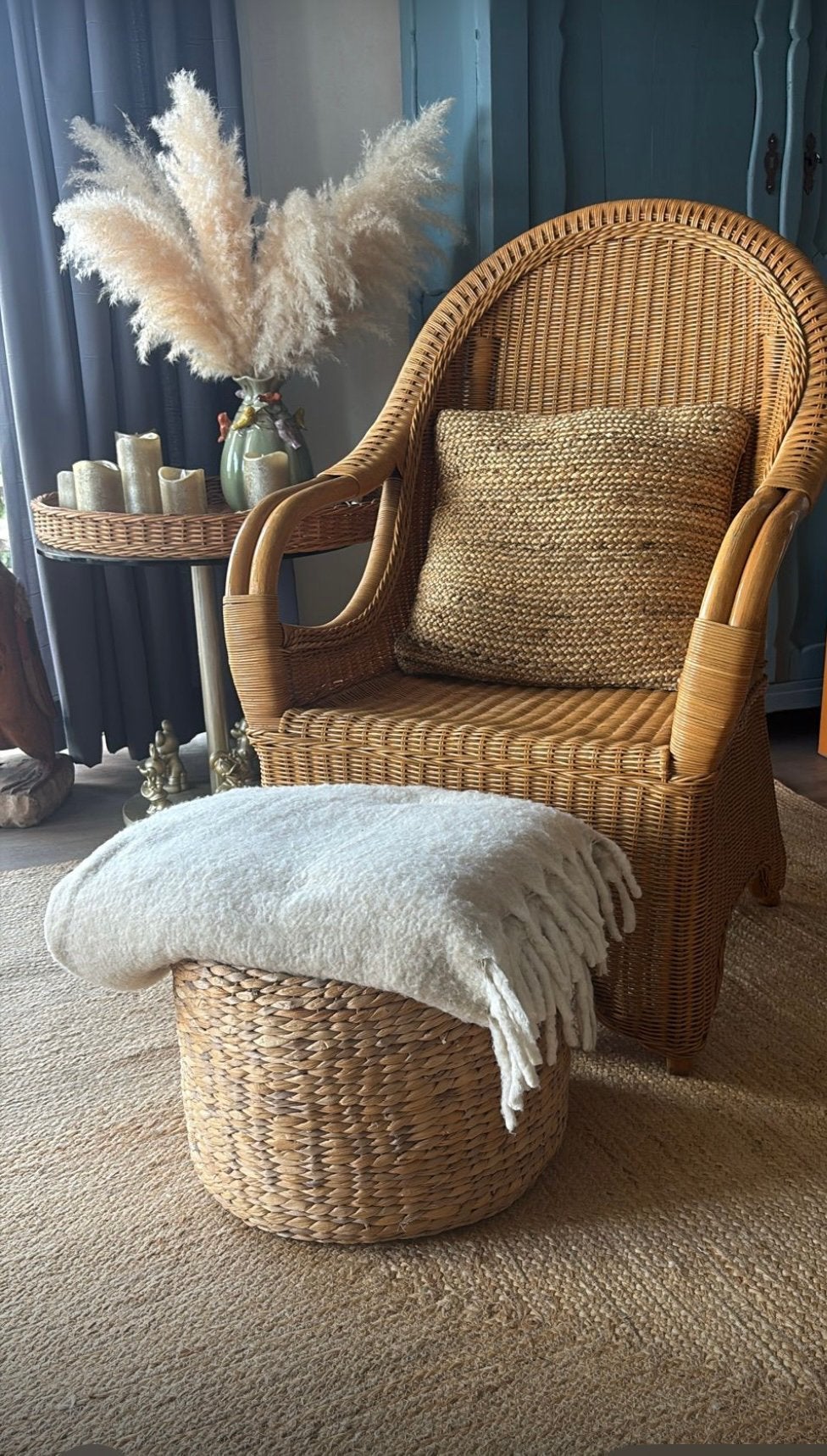 2 rieten/rotan stoelen, Huis en Inrichting, Stoelen, Ophalen, Gebruikt, Twee, Bruin