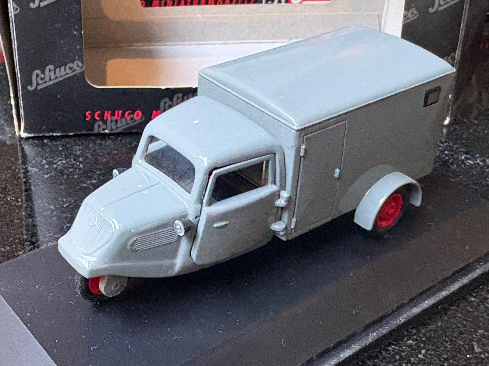 Tempo Kastenwagen 3-asser 1:43 Schuco, Hobby en Vrije tijd, Ophalen of Verzenden, Zo goed als nieuw, Auto, Schuco