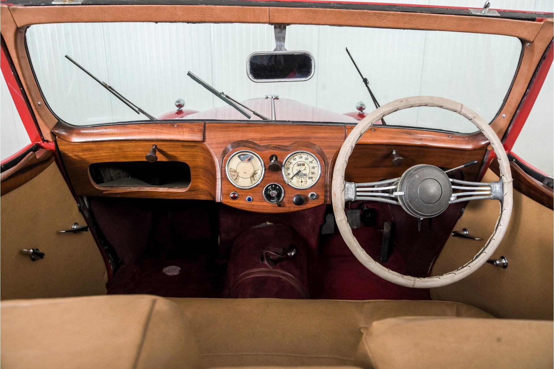 Triumph 1800 Roadster 6 cilinder overdrive (bj 1947), foto 7