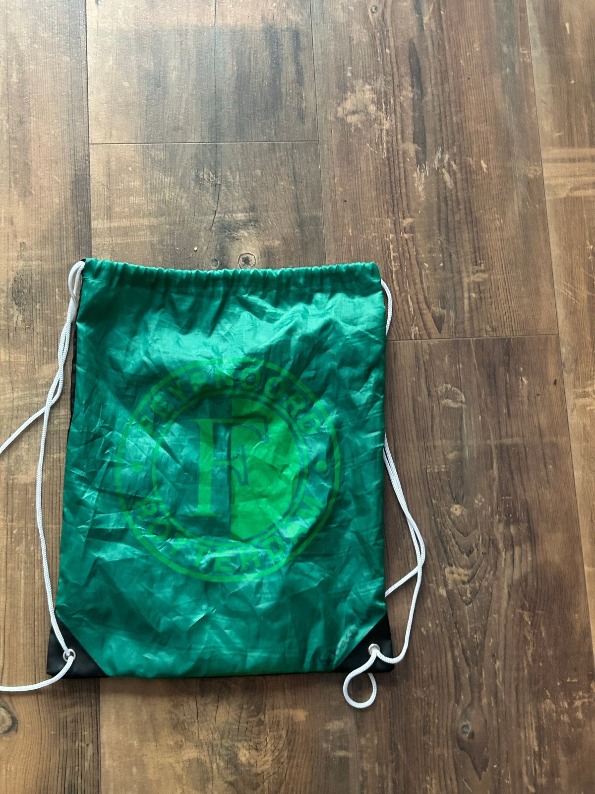 Groene Feyenoord sporttas/gymtas met trekkoord, Overige merken, Gebruikt, 25 tot 40 cm, Ophalen of Verzenden