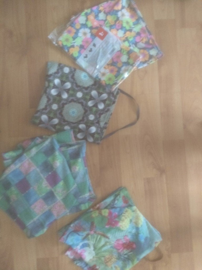 negen rekbare boekenkaften, Diversen, Schoolbenodigdheden, Ophalen of Verzenden, Zo goed als nieuw