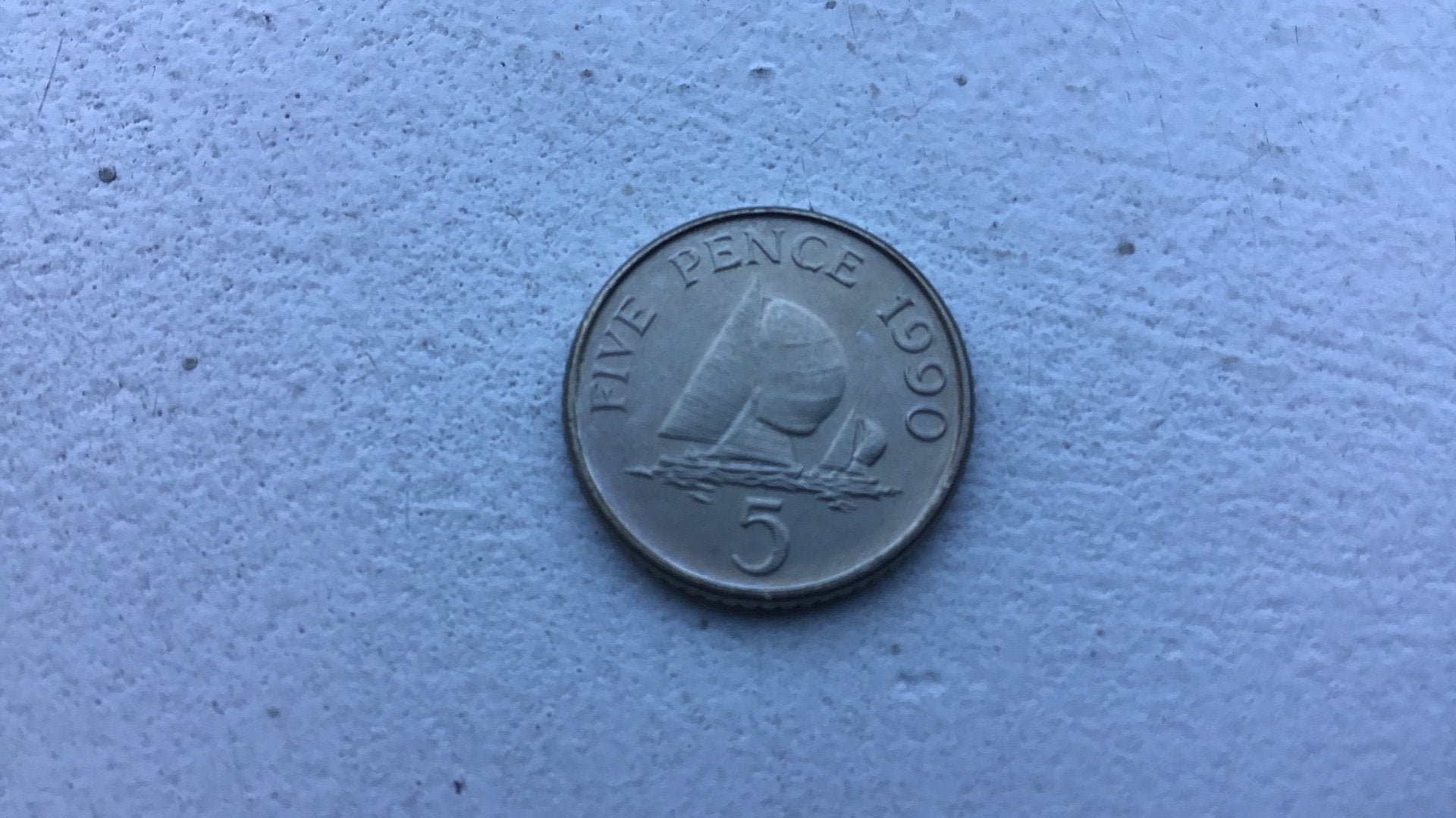 Guernsey 5 pence 1990., Ophalen of Verzenden