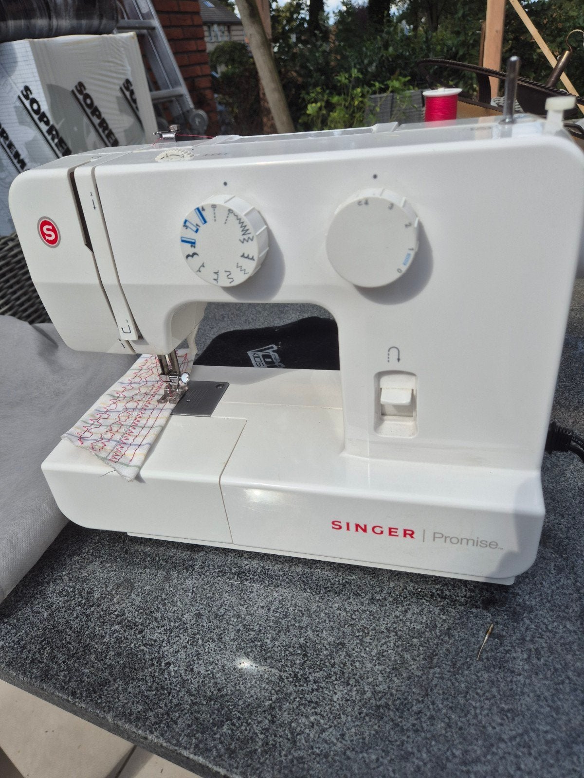 SINGER naaimachine te koop, Ophalen, Zo goed als nieuw, Naaimachine, Singer