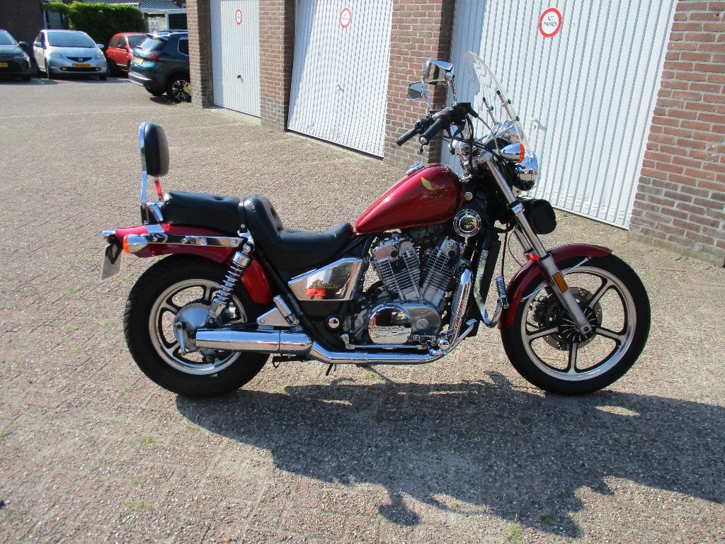 motor Honda Shadow VT 7OO, Motoren, 700 cc, Cardan-aandrijving, Occasion, 4 cilinders
