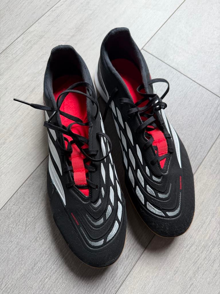 Adidas Predator League Indoor Voetbalschoenen 46 2/3, Sport en Fitness, Ophalen, Zo goed als nieuw, Schoenen