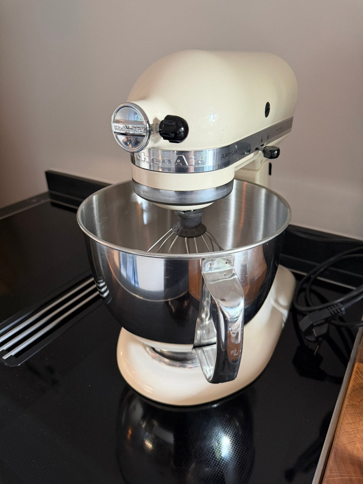 KitchenAid Artisan 5KSM125 | Crème | Compleet, 4 liter of meer, 3 snelheden of meer, Ophalen of Verzenden, Zo goed als nieuw
