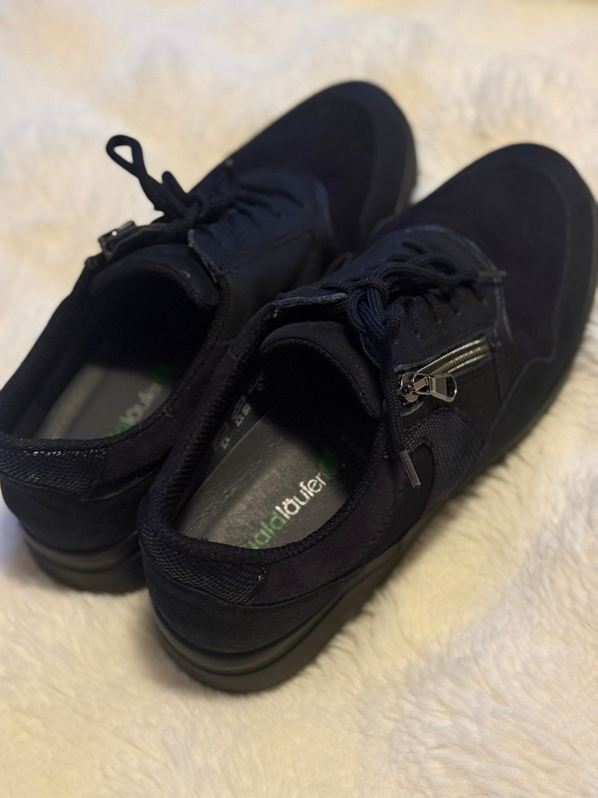 Mooie Waldlaufer donkerblauw, Nieuw, Sneakers of Gympen, Verzenden, Blauw