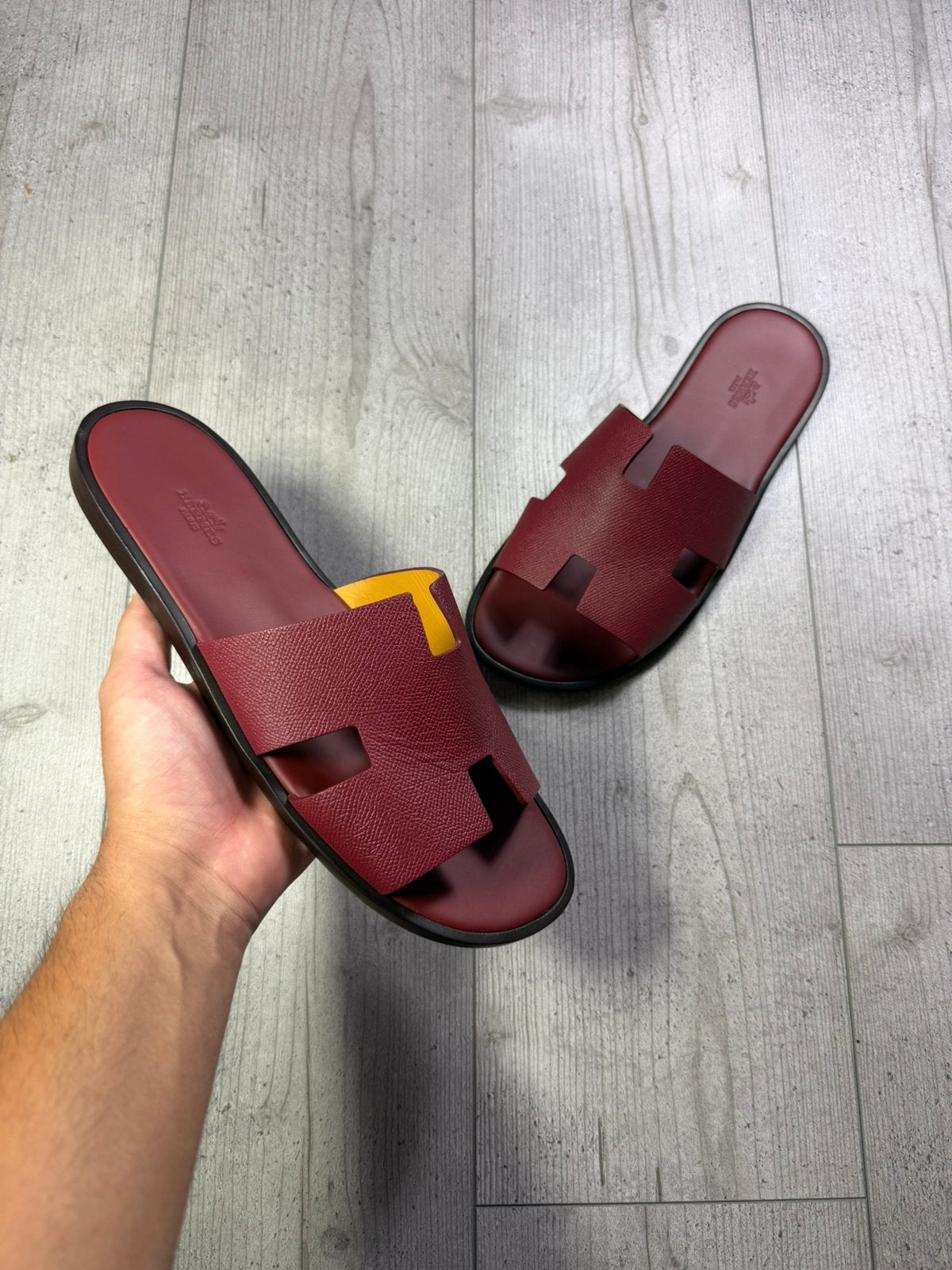 Hermes, Sandalen, Overige kleuren, Ophalen of Verzenden, Gedragen