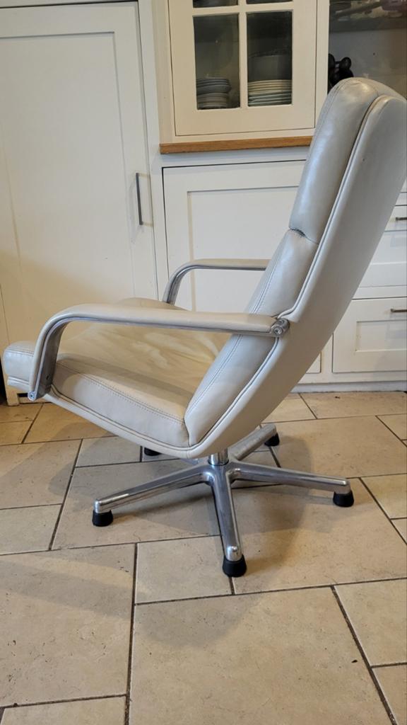 Vintage Artifort Geoffrey Harcourt draai fauteuil leer, Gebruikt, 50 tot 75 cm, Artifort, Ophalen