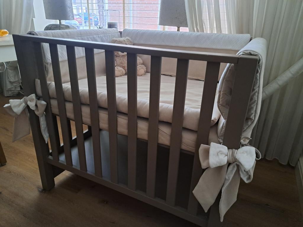 Royal baby box bekleding, Kinderen en Baby's, Boxen, Ophalen, Zo goed als nieuw