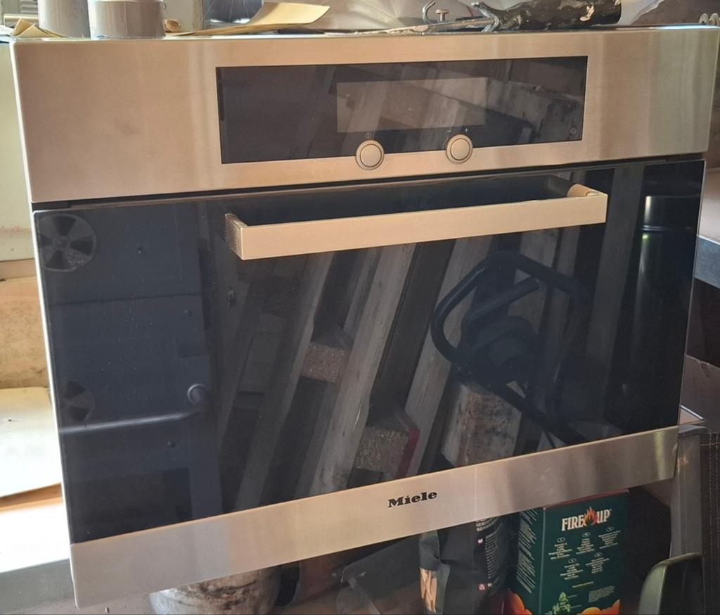 Miele DG 4060 EDST/R01 Stoomoven, Ophalen, 45 tot 50 cm, Inbouw, Miele