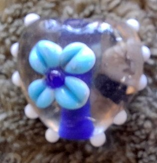 Blauw/witte handgemaakte lampwork glas kraal. 20x17mm, Ophalen of Verzenden, Nieuw, Kraal