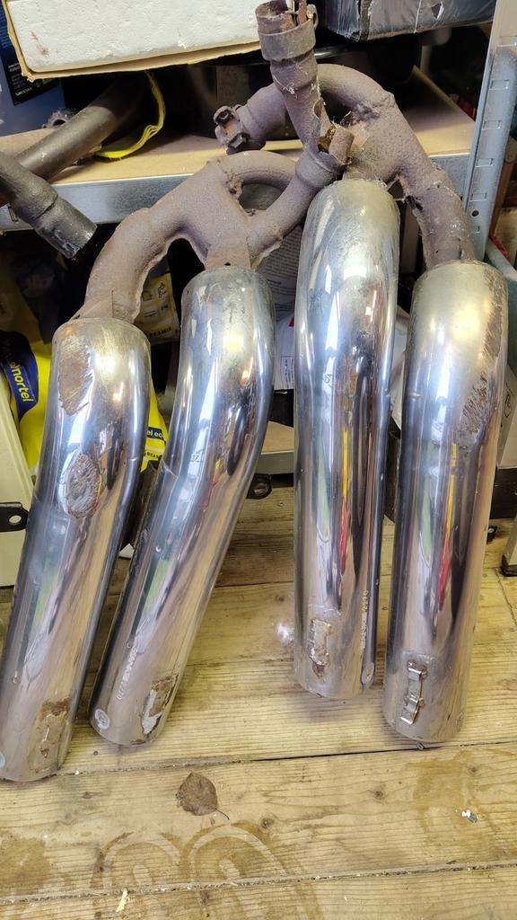 Gebruikte Honda Super magna uitlaat set origineel, Motoren, Onderdelen | Honda, Ophalen of Verzenden, Gebruikt