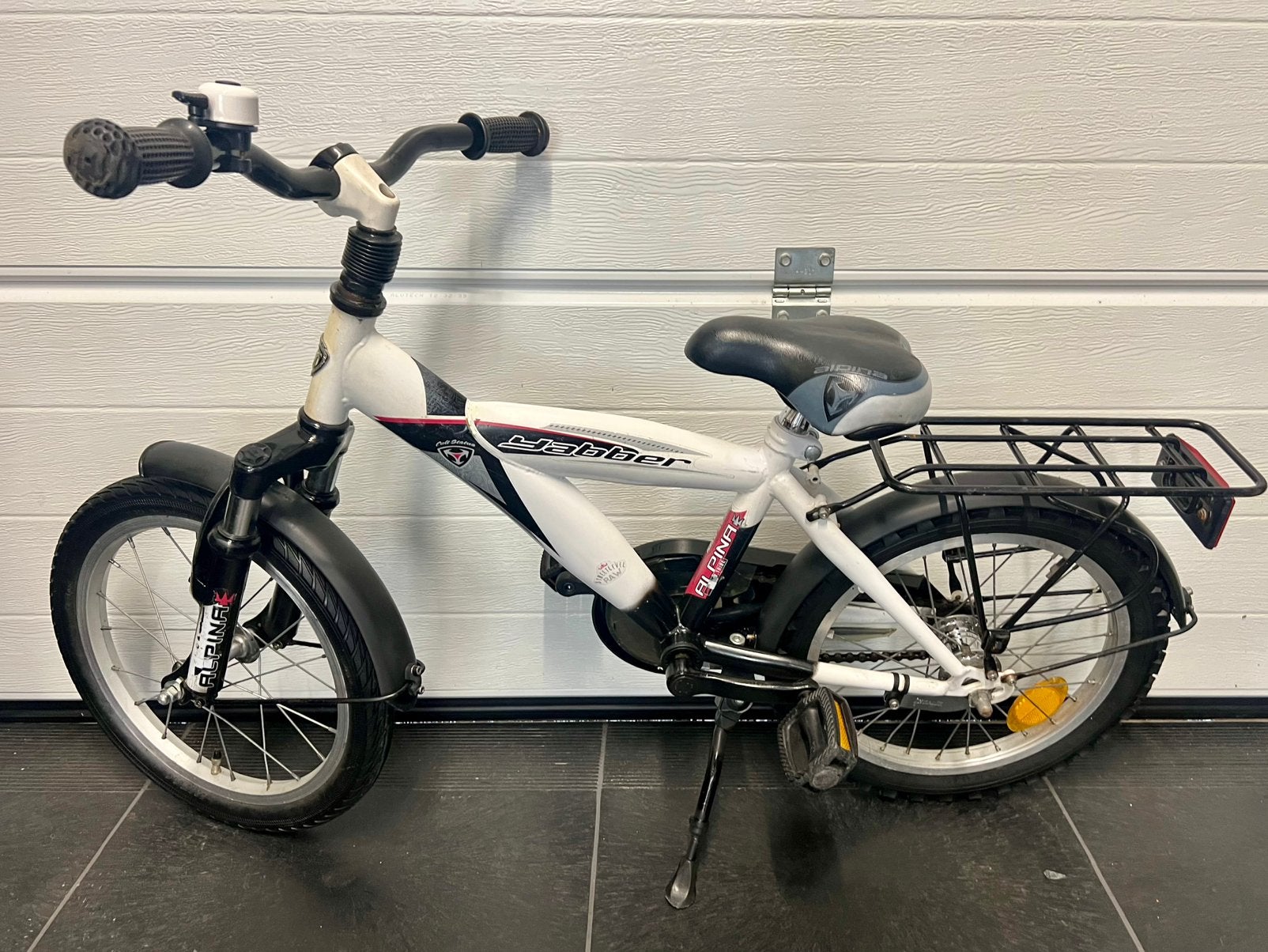 Leuke Alpina Yabber Jongensfiets 16” met vering, Ophalen, Zo goed als nieuw, 16 tot 20 inch