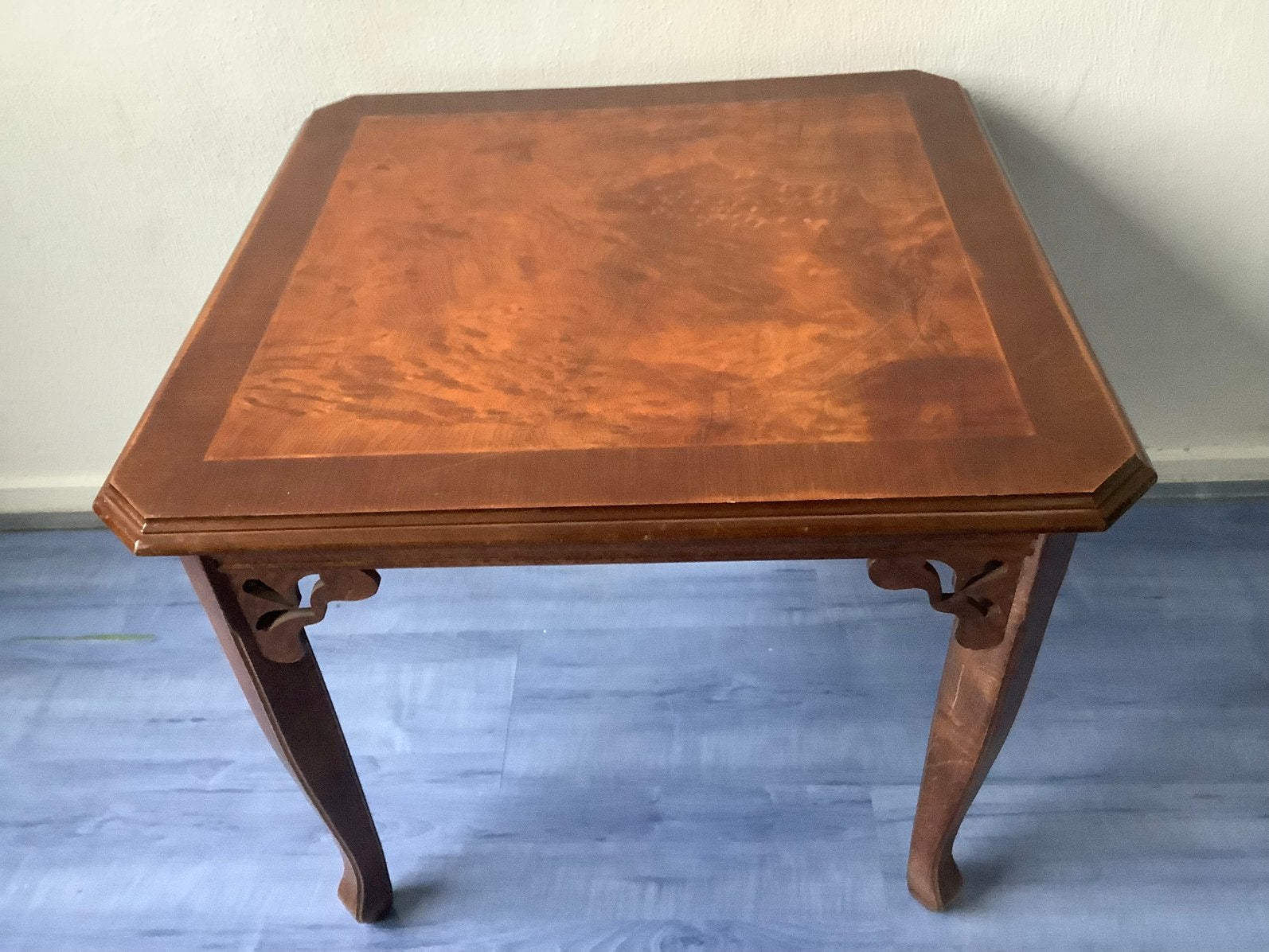 Tafel bijzettafel, Ophalen