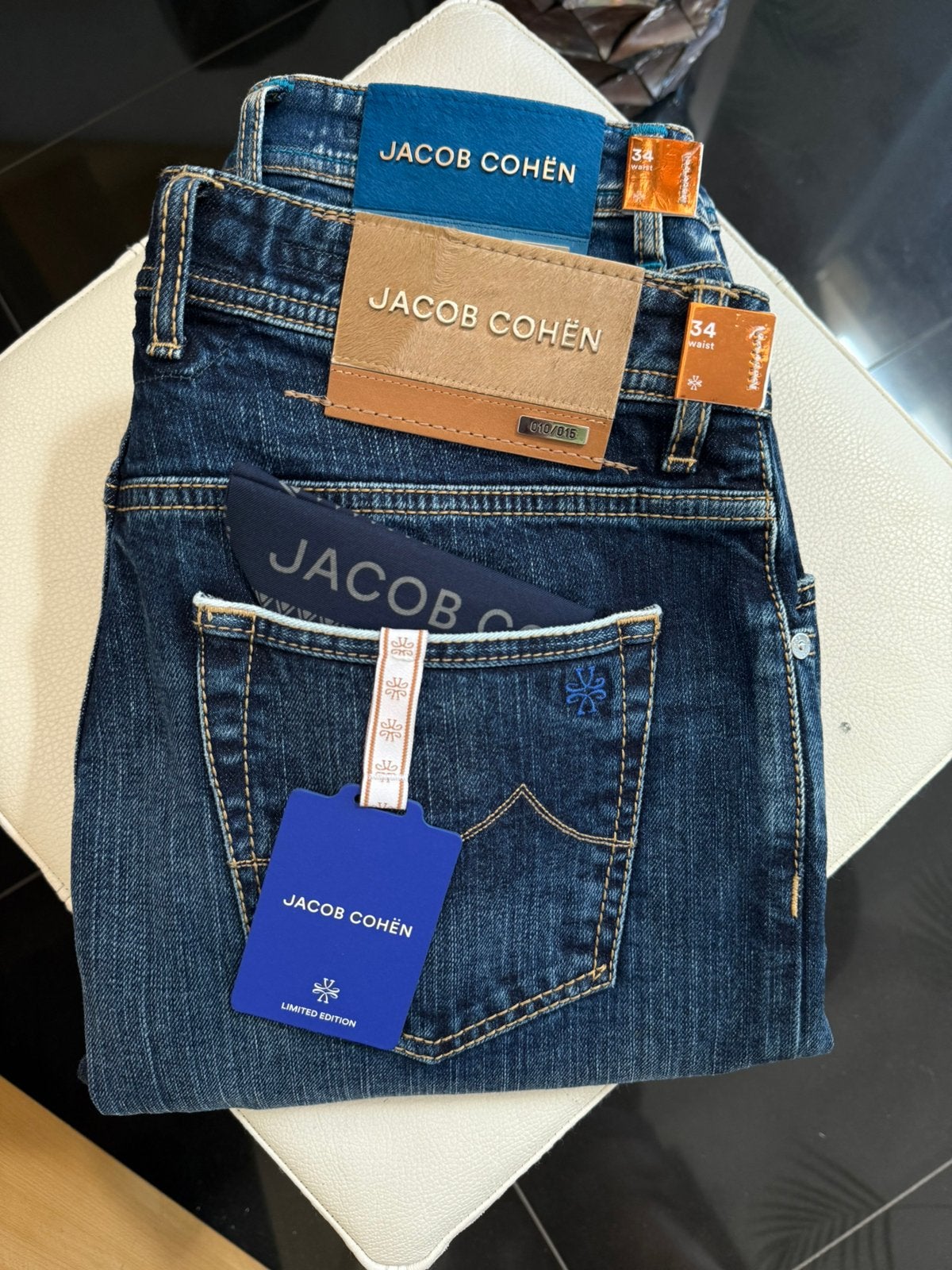 Jacob Cohen jeans 33 Audemas Piguet Limited NIEUW, Kerstman, Eenmaal andermaal ..!, Nieuw, Eenmaalandermaal@gmail.com