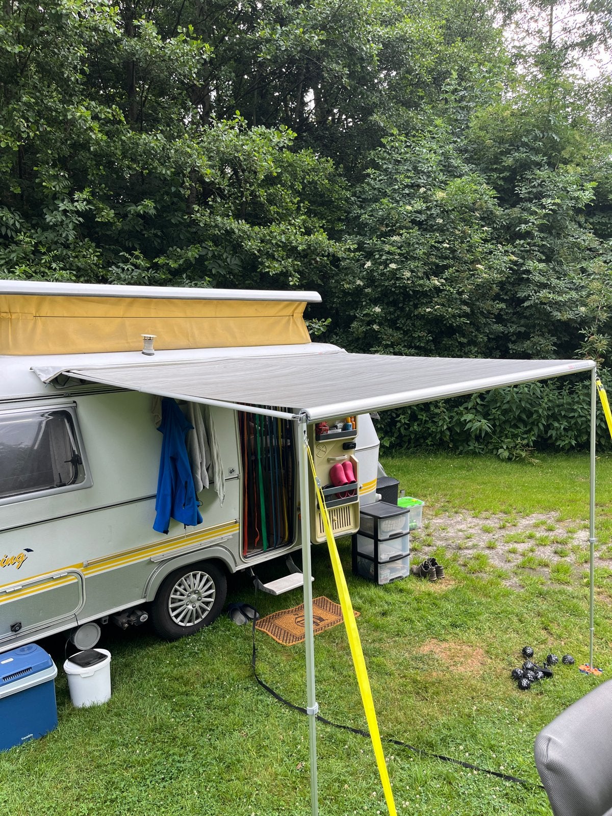 Fiamma Caravanstore 255 Royal Grey zakluifel incl 3 rafters, Ophalen, Gebruikt