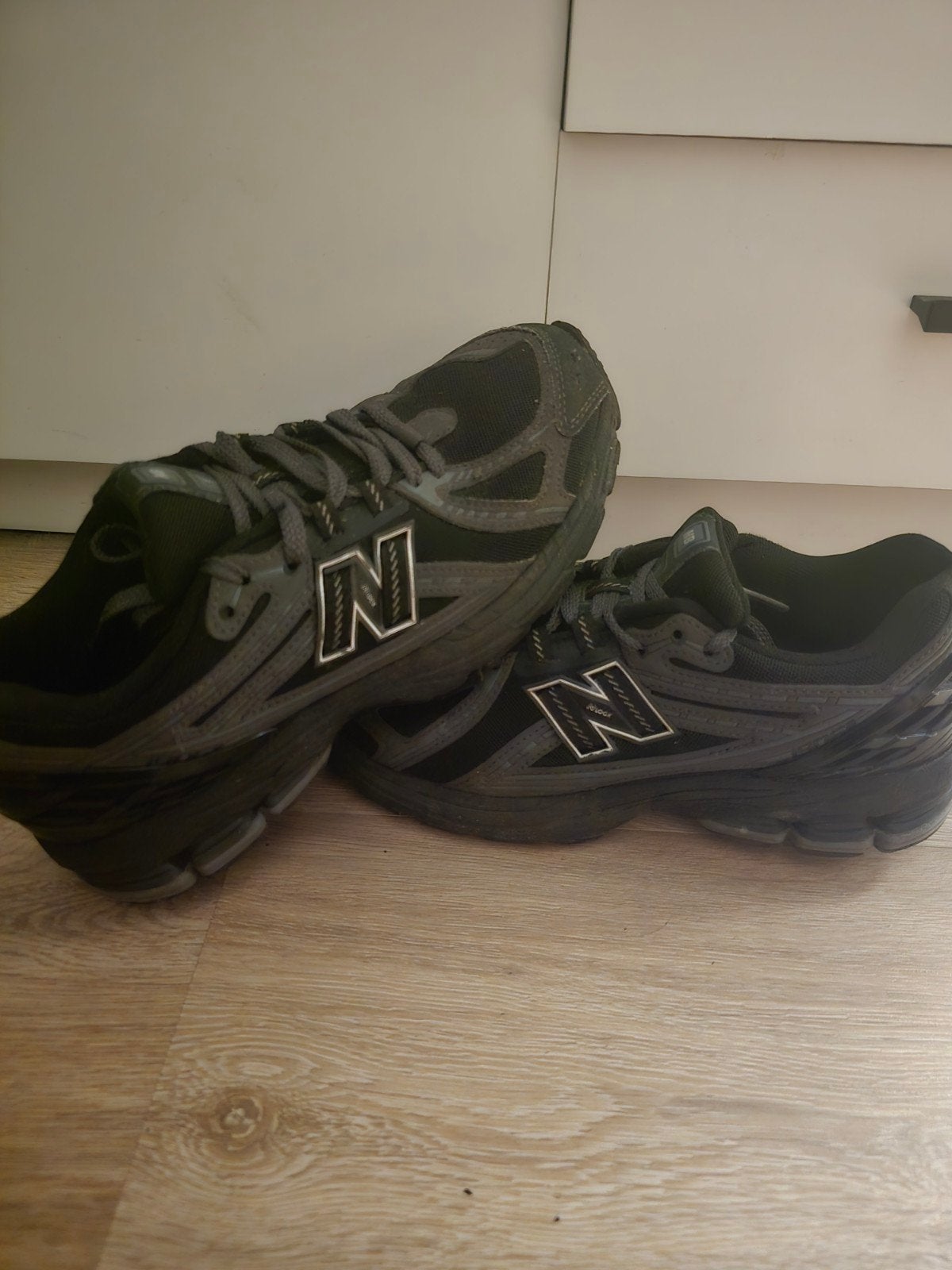 New Balance sneakers maat 42 - Gedragen, Ophalen, New Balance, Zwart, Sneakers of Gympen