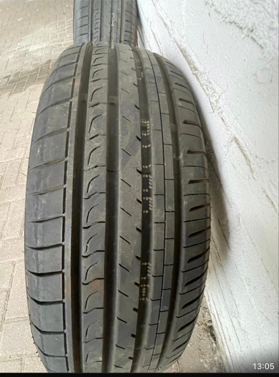 Gebruikte zomerbanden 195/70R15 97T, Auto-onderdelen, Banden en Velgen, Gebruikt, 15 inch, Ophalen of Verzenden, Band(en)