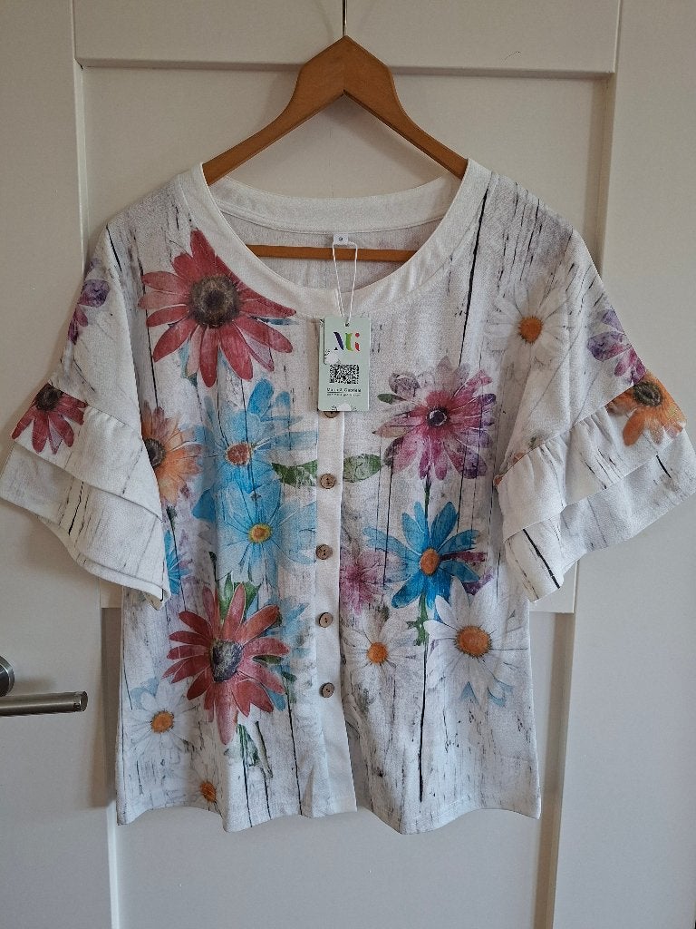 Prachtig vest. Wit met bloemdessin. Mt M (geen S). Katoen., Kleding | Dames, Truien en Vesten, Maat 38/40 (M), Wit, Nieuw, Ophalen of Verzenden