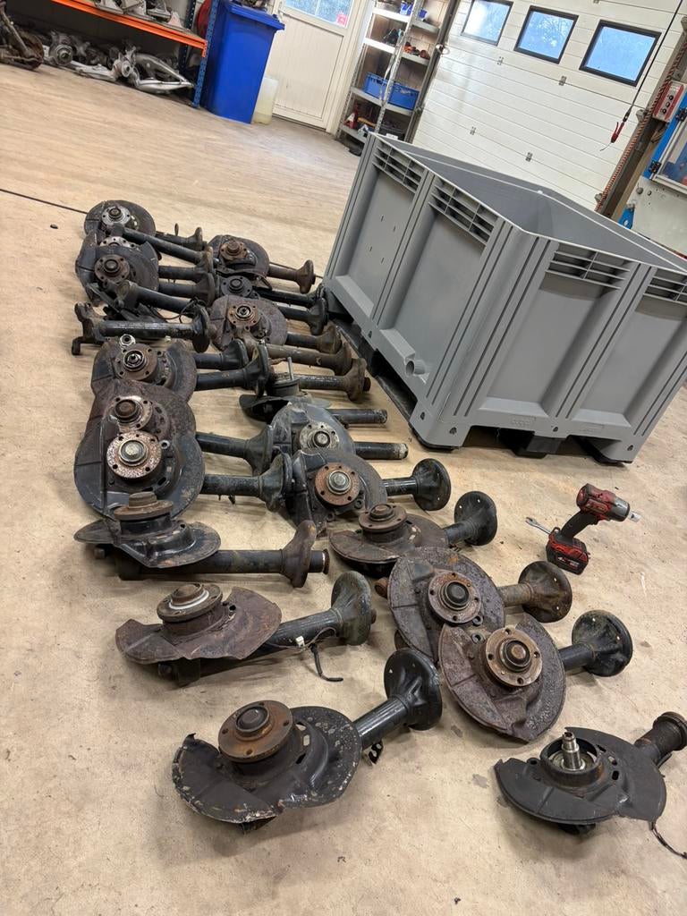 Bmw e30 51mm veerpoten !, Ophalen of Verzenden, Gebruikt, BMW
