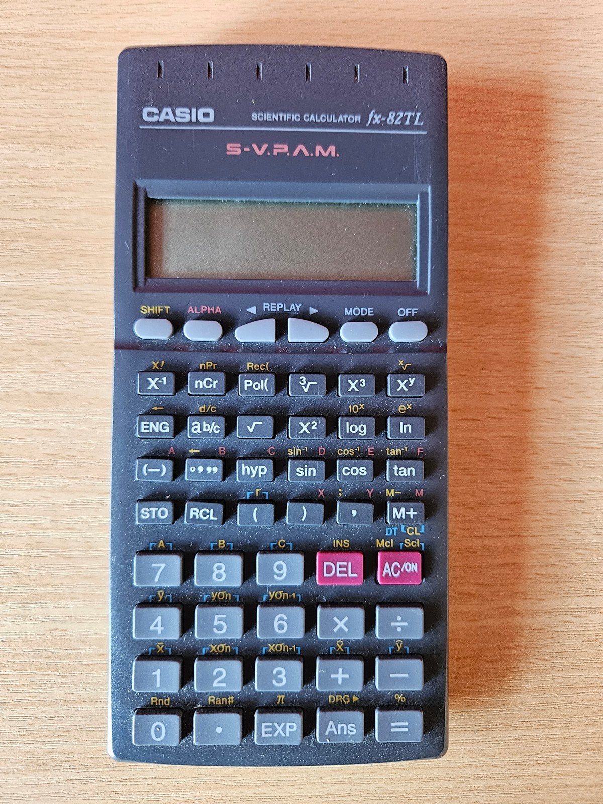 Rekenmachine Casio fx-82TL DEFECT, Diversen, Rekenmachines, Ophalen of Verzenden, Gebruikt